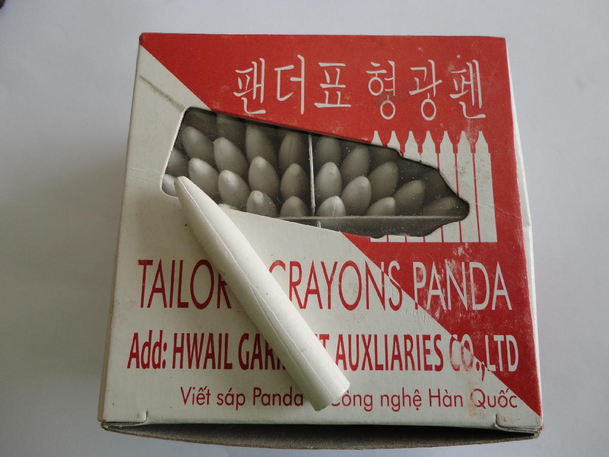 Viết sáp hộp con Gấu (PANDA)