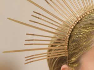 vương miện dây rút nhựa